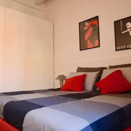 My In - La Rossa * Bolonia