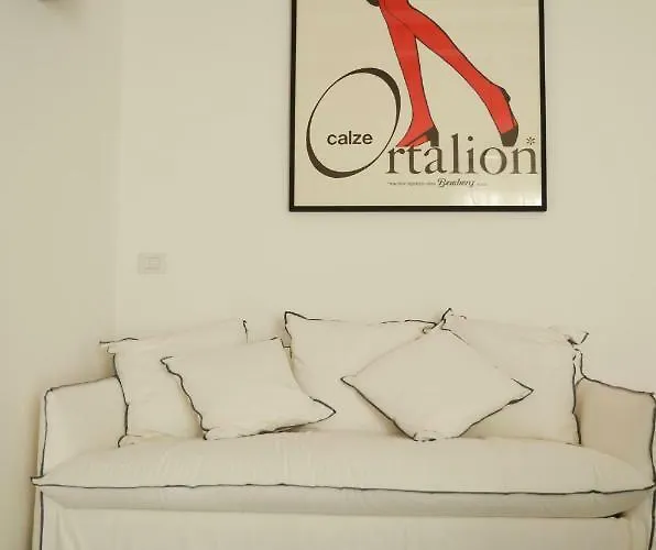 My In - La Rossa Apartment