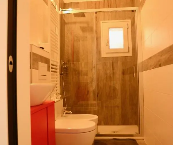 My In - La Rossa Apartamento *